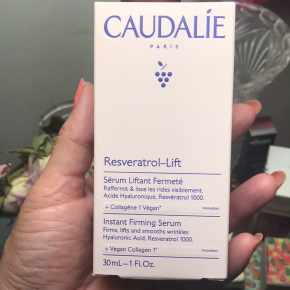 CAUDALIE Resveratrol-Lift Instant Firming Serum, 1.01-oz. - Picture 2 of 6